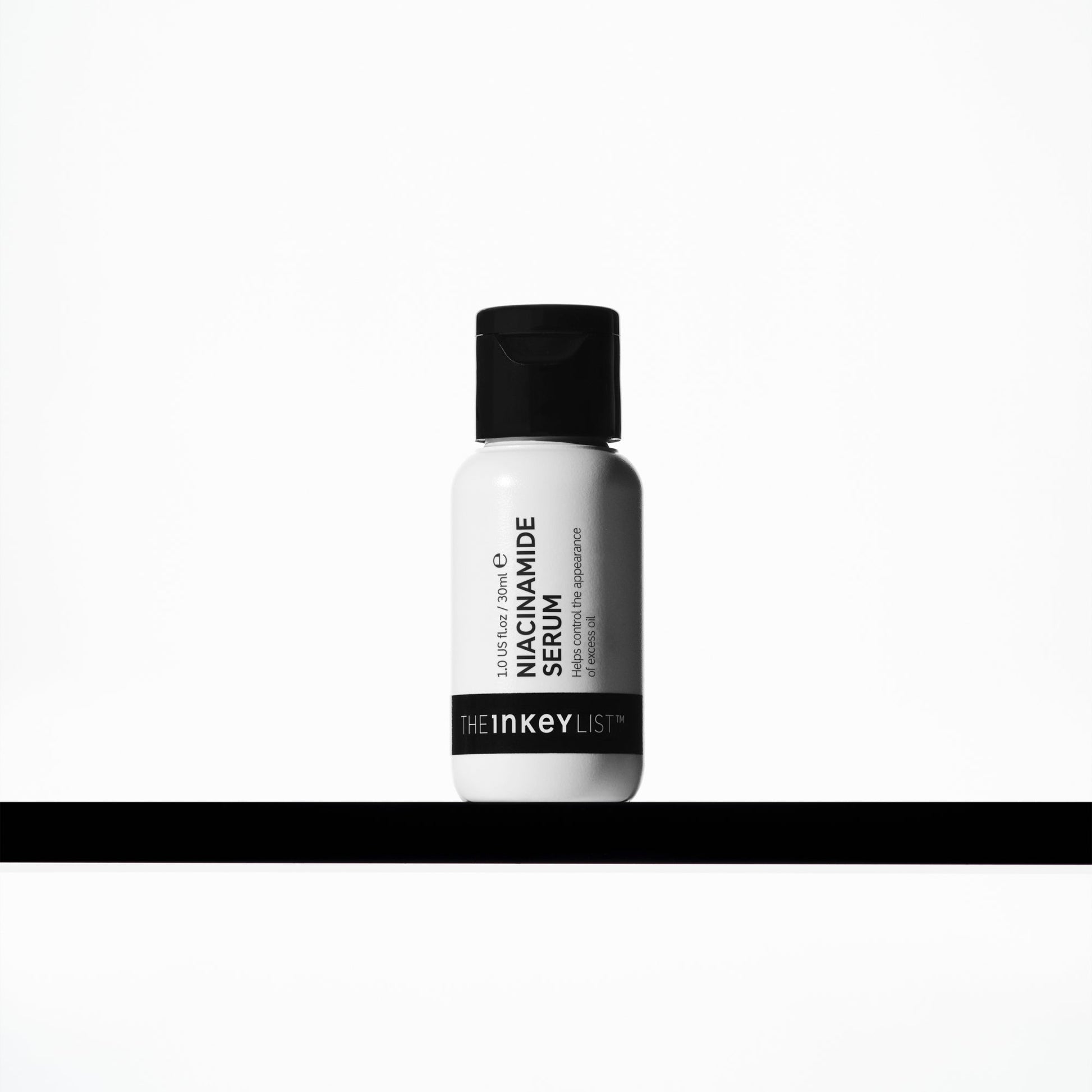 10-niacinamide-serum-u3 DTC-Top15_Amends_NiacinamideHero.jpg