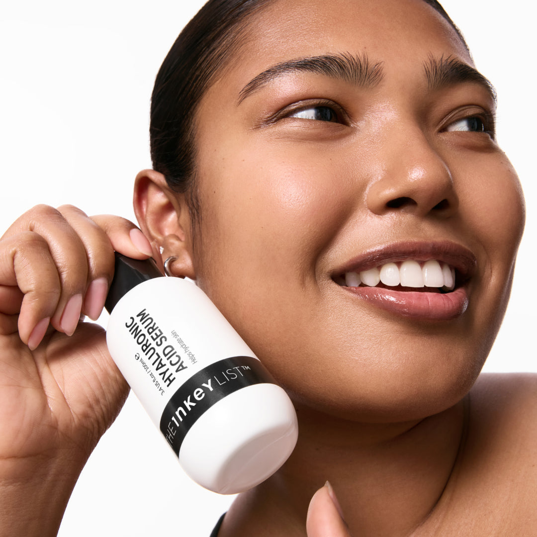 supersize-hyaluronic-acid-serum-100ml-duo-r7 Model01_88d0909b-9504-4df1-9686-660fb0e91461.jpg