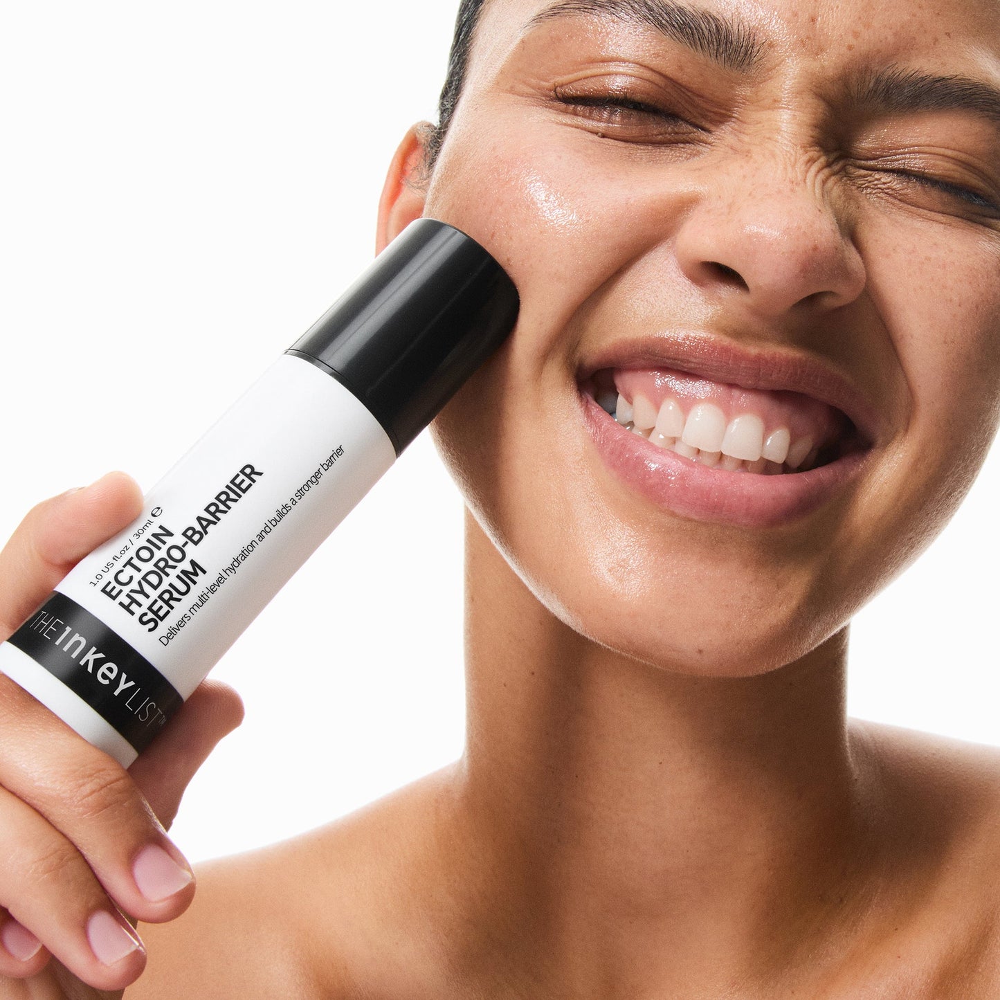 ectoin-hydro-barrier-serum-duo-n8 Omega50_Model_2000x2000_51d34848-519c-4045-b288-30216504f8ba.jpg
