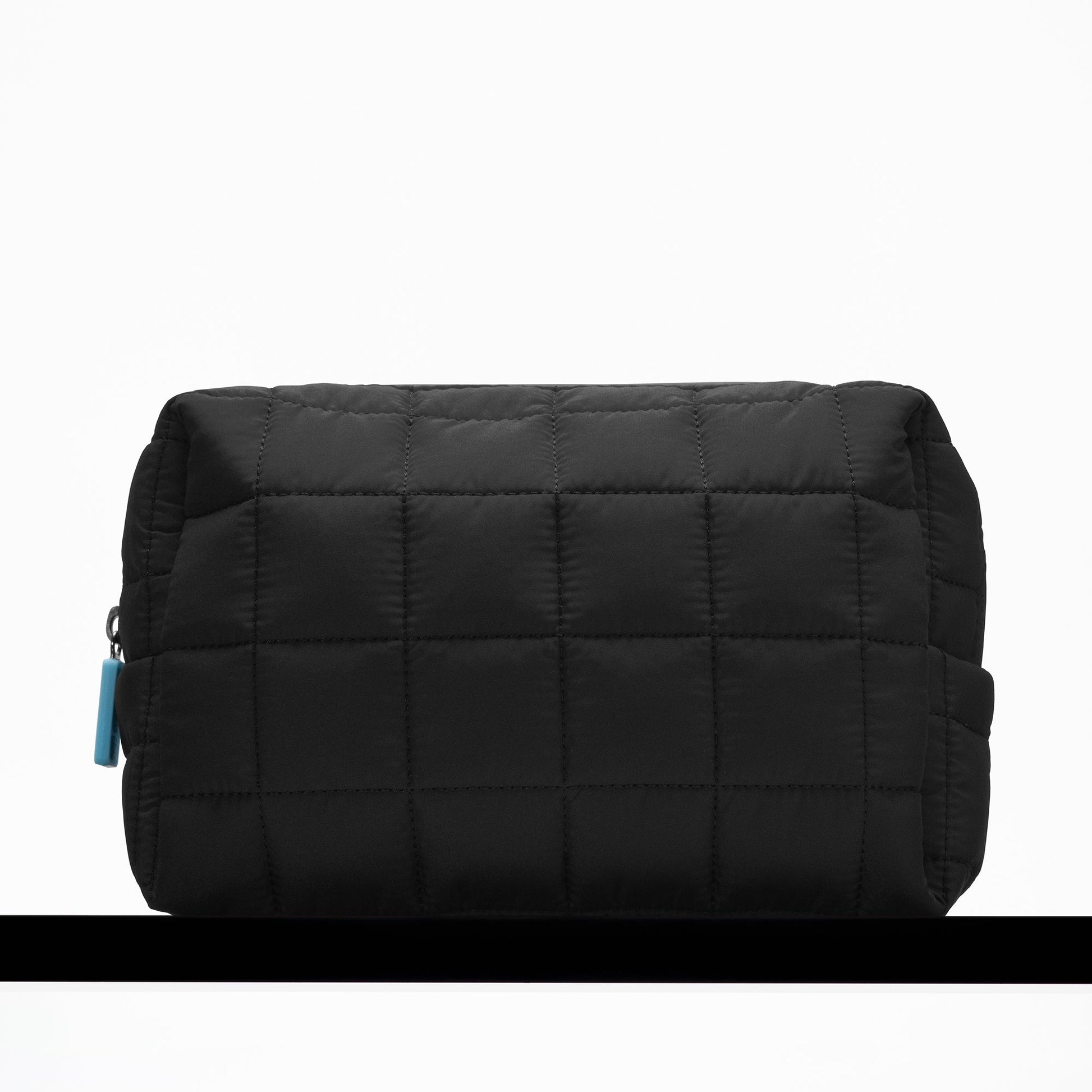 the-inkey-list-washbag-w4 washbag-hydration-04.jpg